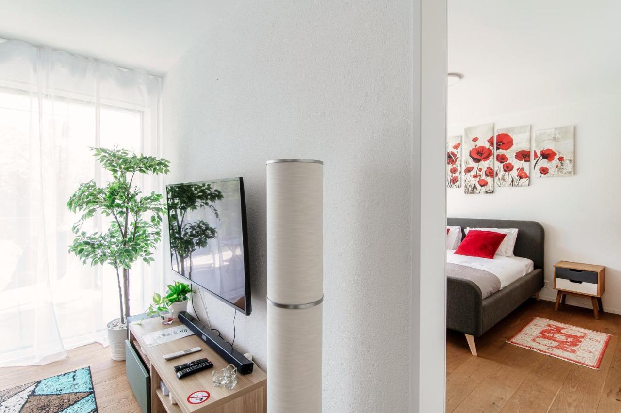 Linda Terrace By Quokka 360 - Modern One-Bedroom Flat With Sun Terrace Locarno Ngoại thất bức ảnh